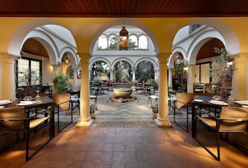 Eurostars Conquistador Hotel