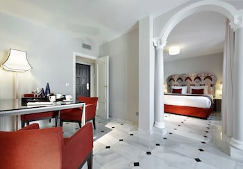 Eurostars Conquistador Hotel