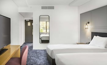 Chateau On The Park - Christchurch, A Doubletree By Hilton