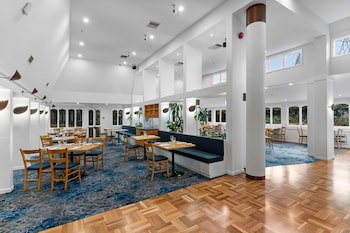 Chateau On The Park - Christchurch, A Doubletree By Hilton