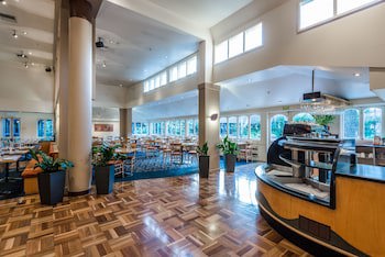 Chateau On The Park - Christchurch, A Doubletree By Hilton