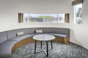 Chateau On The Park - Christchurch, A Doubletree By Hilton
