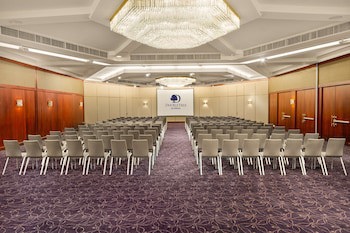 Doubletree By Hilton Luxembourg
