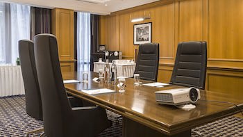 Doubletree By Hilton Luxembourg