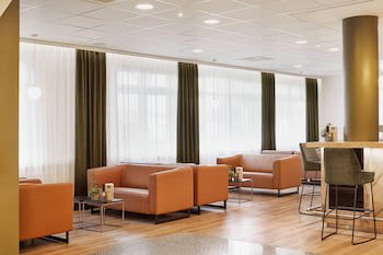 H+ Hotel Darmstadt fotoğrafı