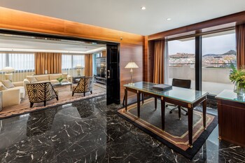 Athenaeum Intercontinental, An Ihg Hotel