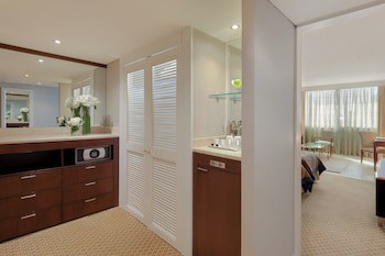Athenaeum Intercontinental, An Ihg Hotel