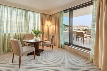 Athenaeum Intercontinental, An Ihg Hotel