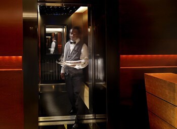 Athenaeum Intercontinental, An Ihg Hotel