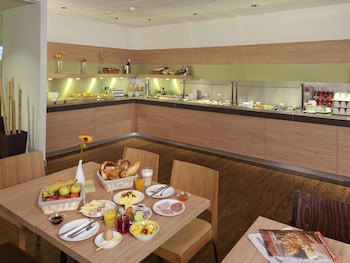 ibis Augsburg Hauptbahnhof galeri fotoğrafı