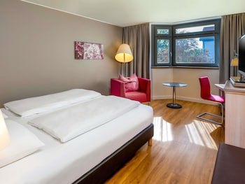 Movenpick Hotel Munchen Airport galeri fotoğrafı