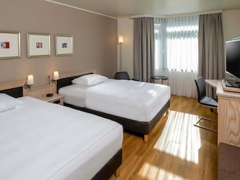 Movenpick Hotel Munchen Airport galeri fotoğrafı