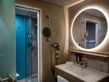 Movenpick Hotel Munchen Airport galeri fotoğrafı