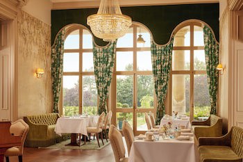 Down Hall Hotel