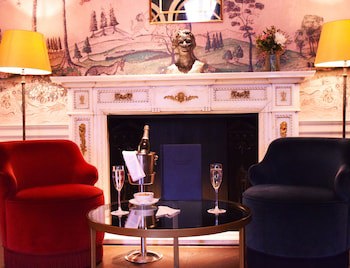 Down Hall Hotel