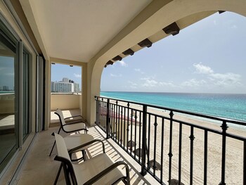 Grand Park Royal Cancun -  All Inclusive