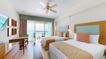 Grand Park Royal Cancun -  All Inclusive
