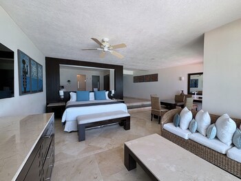 Grand Park Royal Cancun -  All Inclusive