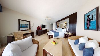 Grand Park Royal Cancun -  All Inclusive