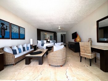 Grand Park Royal Cancun -  All Inclusive