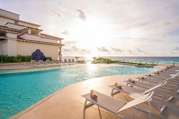Grand Park Royal Cancun -  All Inclusive