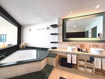 Grand Park Royal Cancun -  All Inclusive