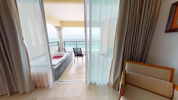 Grand Park Royal Cancun -  All Inclusive
