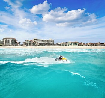 Grand Park Royal Cancun -  All Inclusive