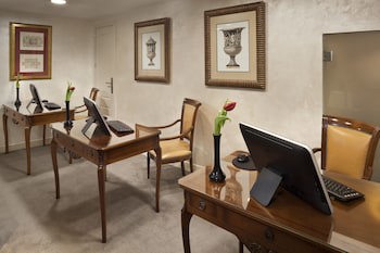 Gran Melia Fenix