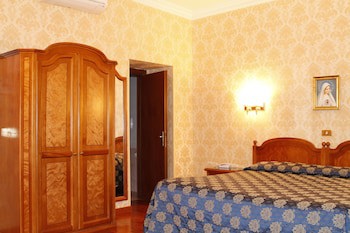 Pace Helvezia galeri fotoğrafı