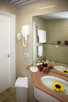 Hotel Astoria, Sure Hotel Collection by Best Western galeri fotoğrafı