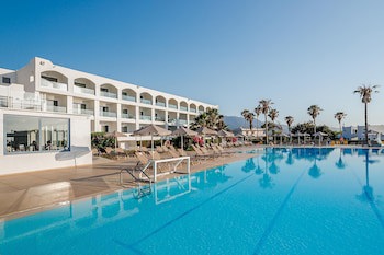 Aeolos Beach Hotel galeri fotoğrafı