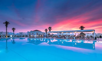 Aeolos Beach Hotel galeri fotoğrafı