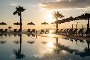 Aeolos Beach Hotel fotoğrafı