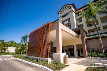 Coral Costa Caribe Beach Resort - All Inclusive