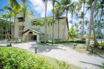 Coral Costa Caribe Beach Resort - All Inclusive