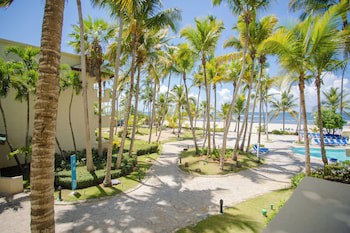 Coral Costa Caribe Beach Resort - All Inclusive