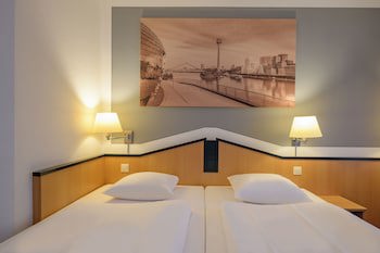 Mercure Hotel Dusseldorf - Ratingen galeri fotoğrafı