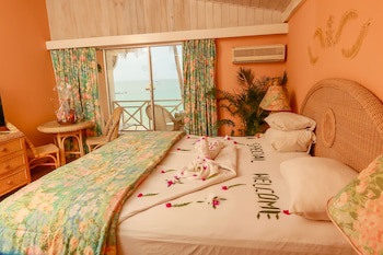 Coco Reef Resort And Spa