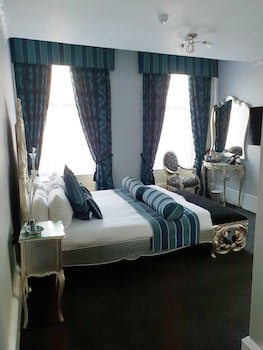 Argyll Hotel