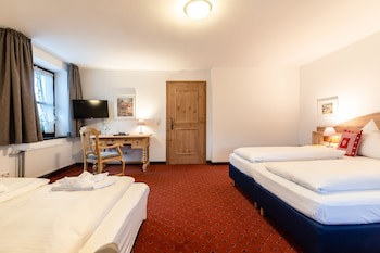 Hotel Sauerlacher Post fotoğrafı