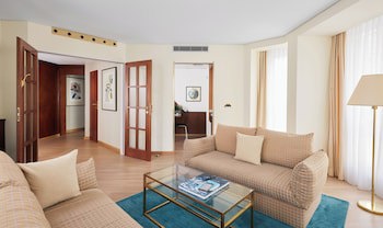 Living Hotel Großer Kurfurst galeri fotoğrafı