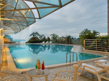 Puteri Wing, Riverside Majestic Hotel