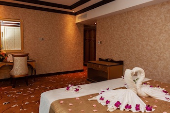 Puteri Wing, Riverside Majestic Hotel