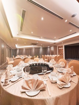 Puteri Wing, Riverside Majestic Hotel