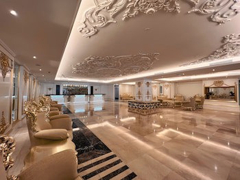 Puteri Wing, Riverside Majestic Hotel