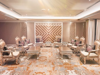 Puteri Wing, Riverside Majestic Hotel