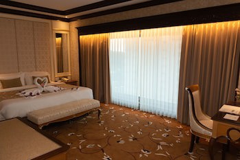 Puteri Wing, Riverside Majestic Hotel