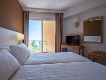 Dom Pedro Marina Boutique Hotel & Golf - Adults Friendly