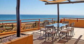 Dom Pedro Marina Boutique Hotel & Golf - Adults Friendly